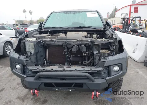 2017 Toyota Tacoma Trd Off Road из США, поврежденный, VIN 3TMAZ5CN3HM036305